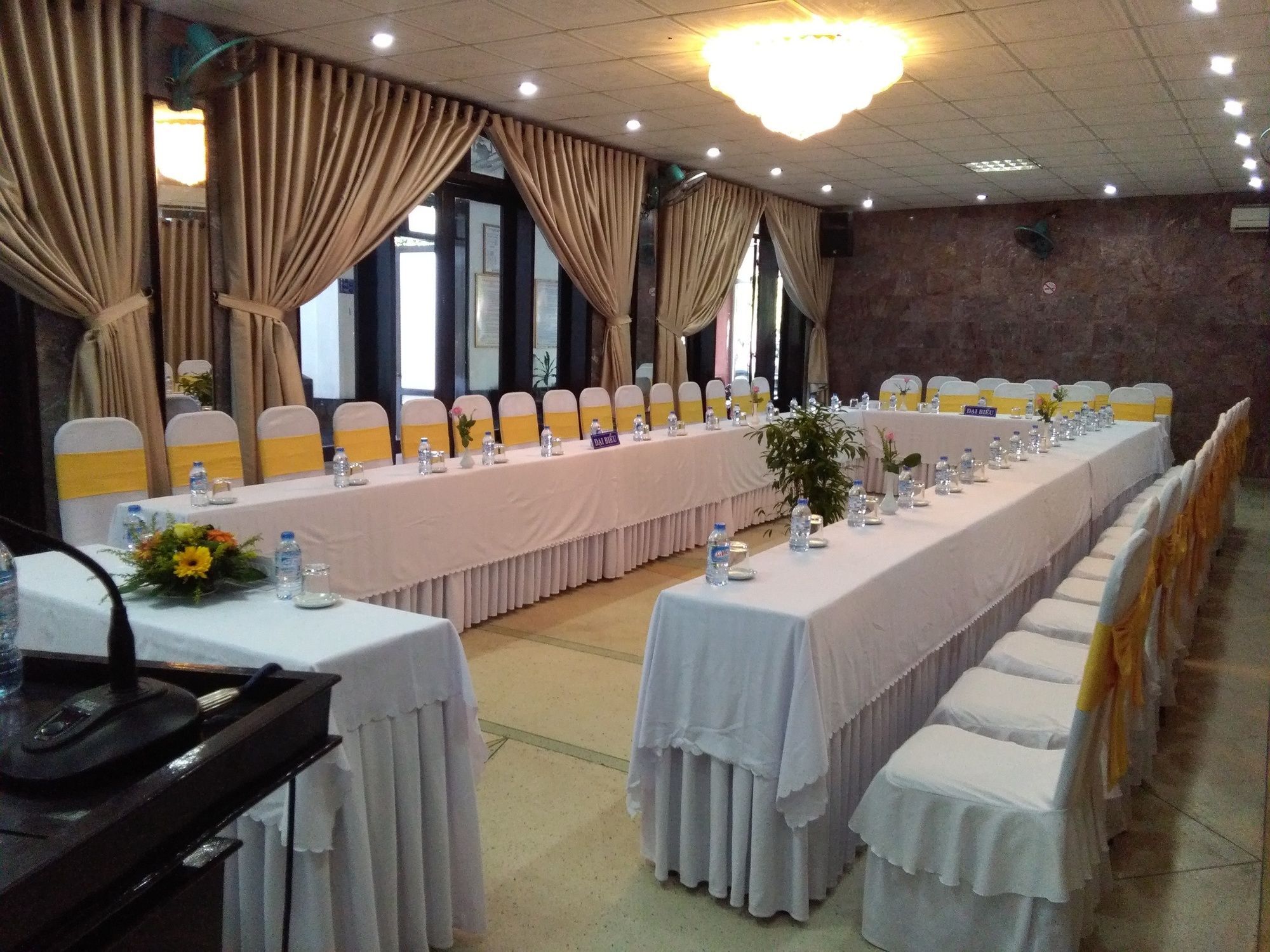 Song Huong Hue Hotel Exterior foto